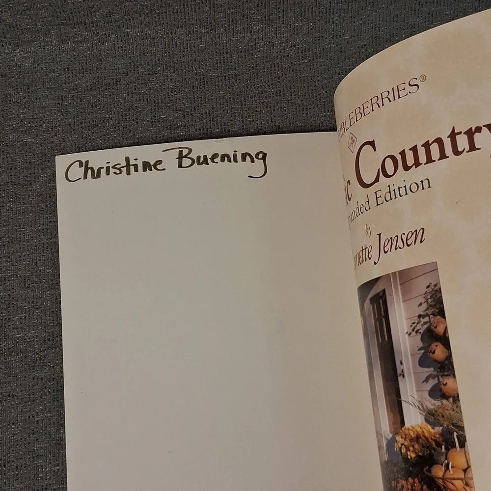 Thimbleberries Classic Country Book Lynette Jensen OS Tan Good Quilting Patterns